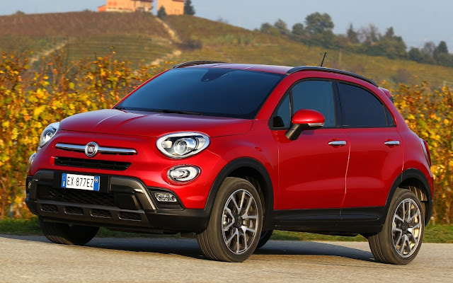 fiat 500x review red colour
