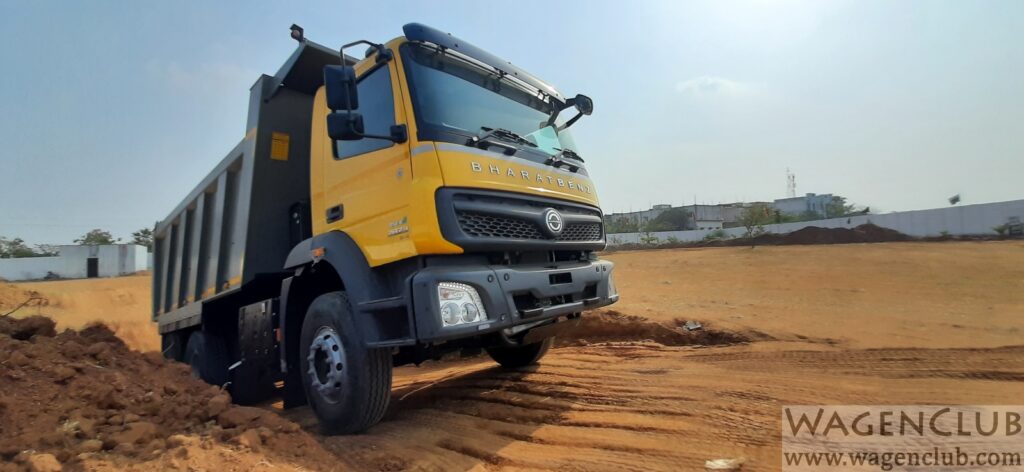 Bharatbenz 2823 tipper off roading