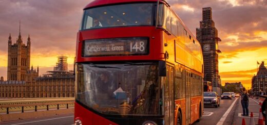 London city buses history