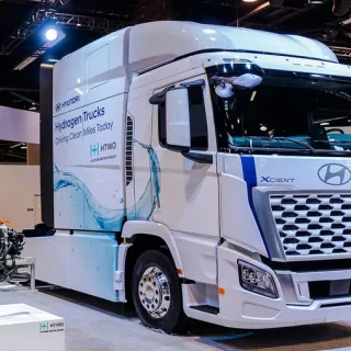 New Xcient Fuel cell Hydrogen