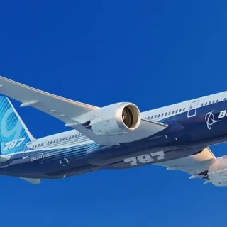 787 Dreamliner widebody aircraft