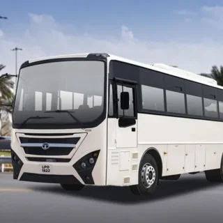 Qatar Tata LPO 1622 bus