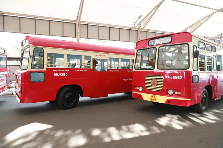 Chennai MTC Chennai Ula Retro buses